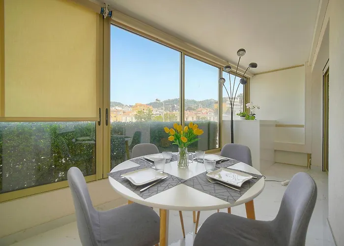 Lumineux 2 à 5 Min De La Croisette A2b259