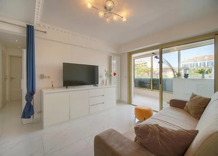 Lumineux 2 à 5 Min De La Croisette A2b259 Apartamento Cannes